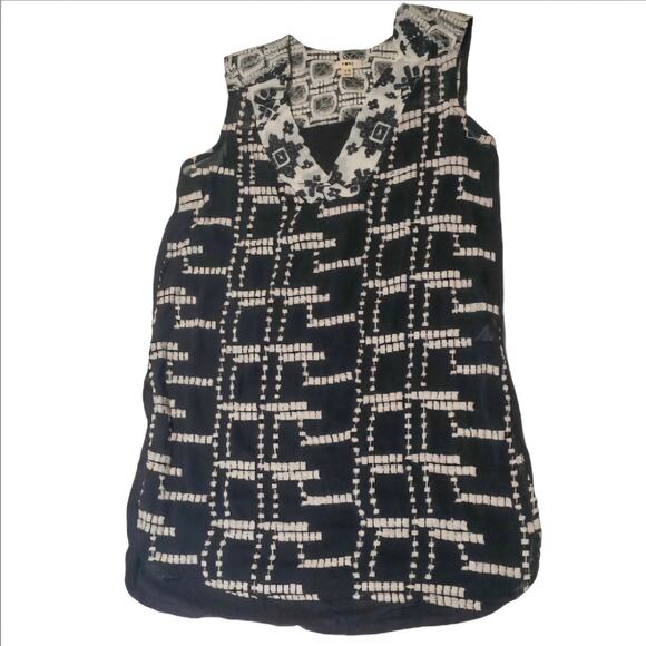 Tiny abstract embroidered split neck sleeveless tunic black & white size XS - Picture 3 of 14